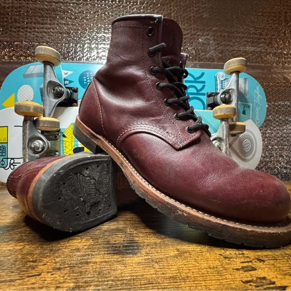 Red Wing Shoes Other - Red Wing Beckman 9011 size 7